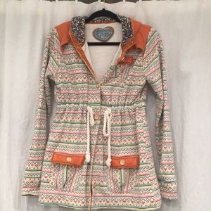 Outdoorsy & Earthy Looking Sweater